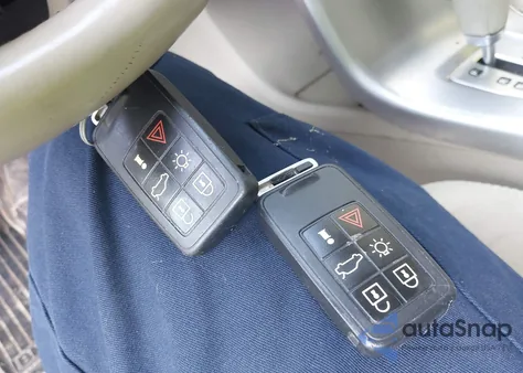 2012 Volvo Xc60 T6 R-Design from USA, damaged, VIN YV4902DZ2C2244024